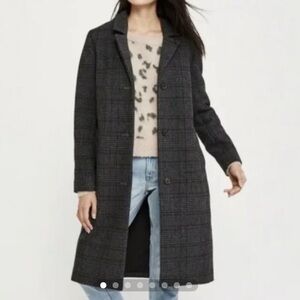 Abercrombie & Fitch Charcoal Plaid Trench Coat